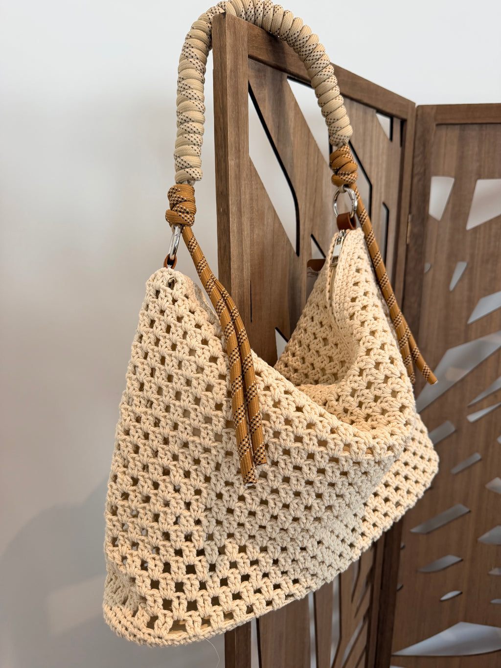 Sac à main en crochet style bohème