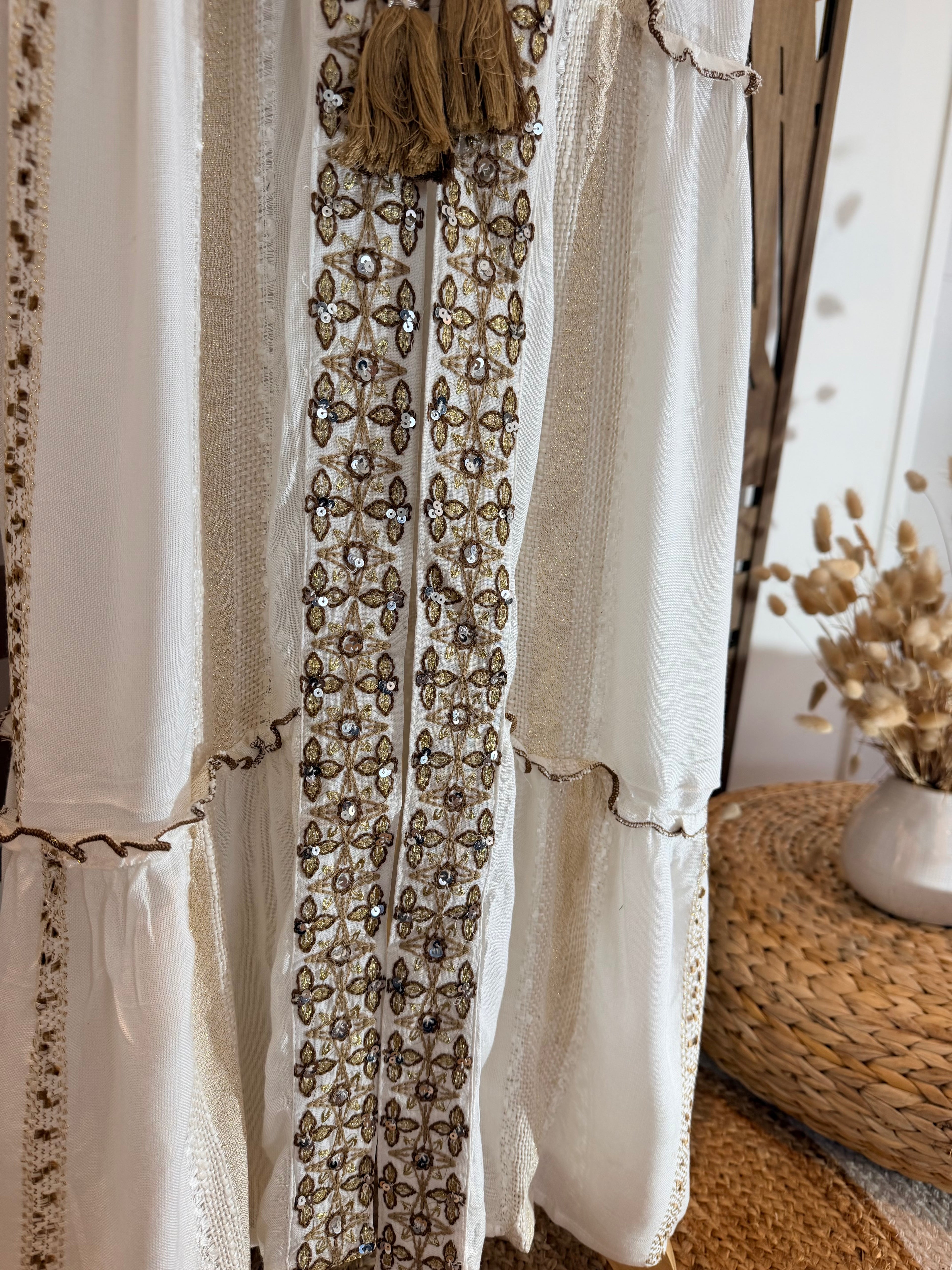 Kimono long bohème brodé – Élégance artisanale