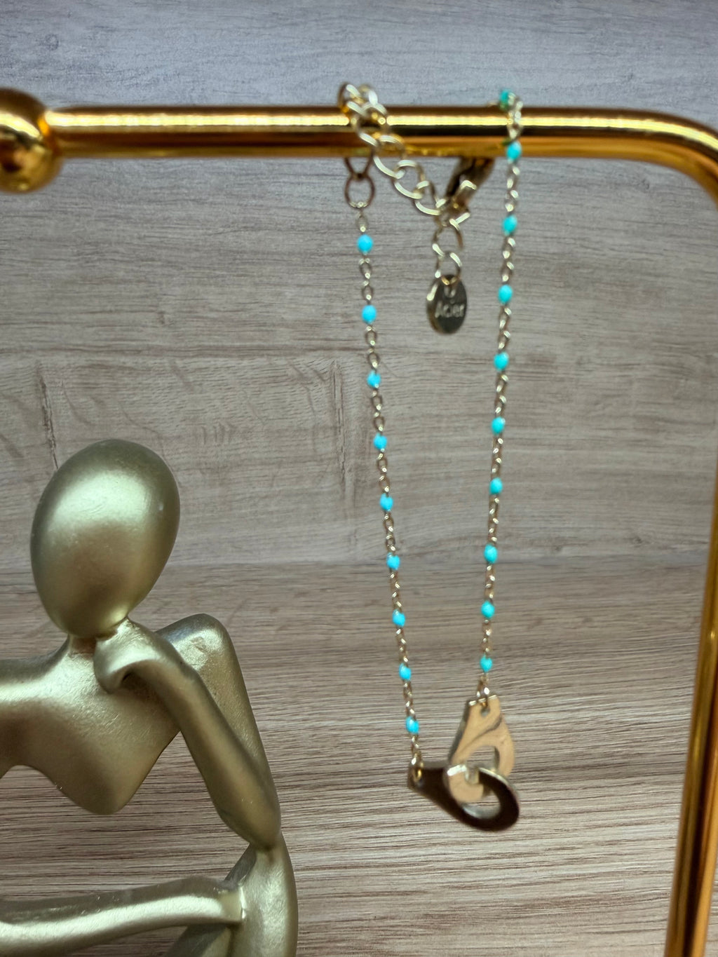 Bracelet Acier Inoxydable Doré - Pendentif Menottes et Perles Turquoise