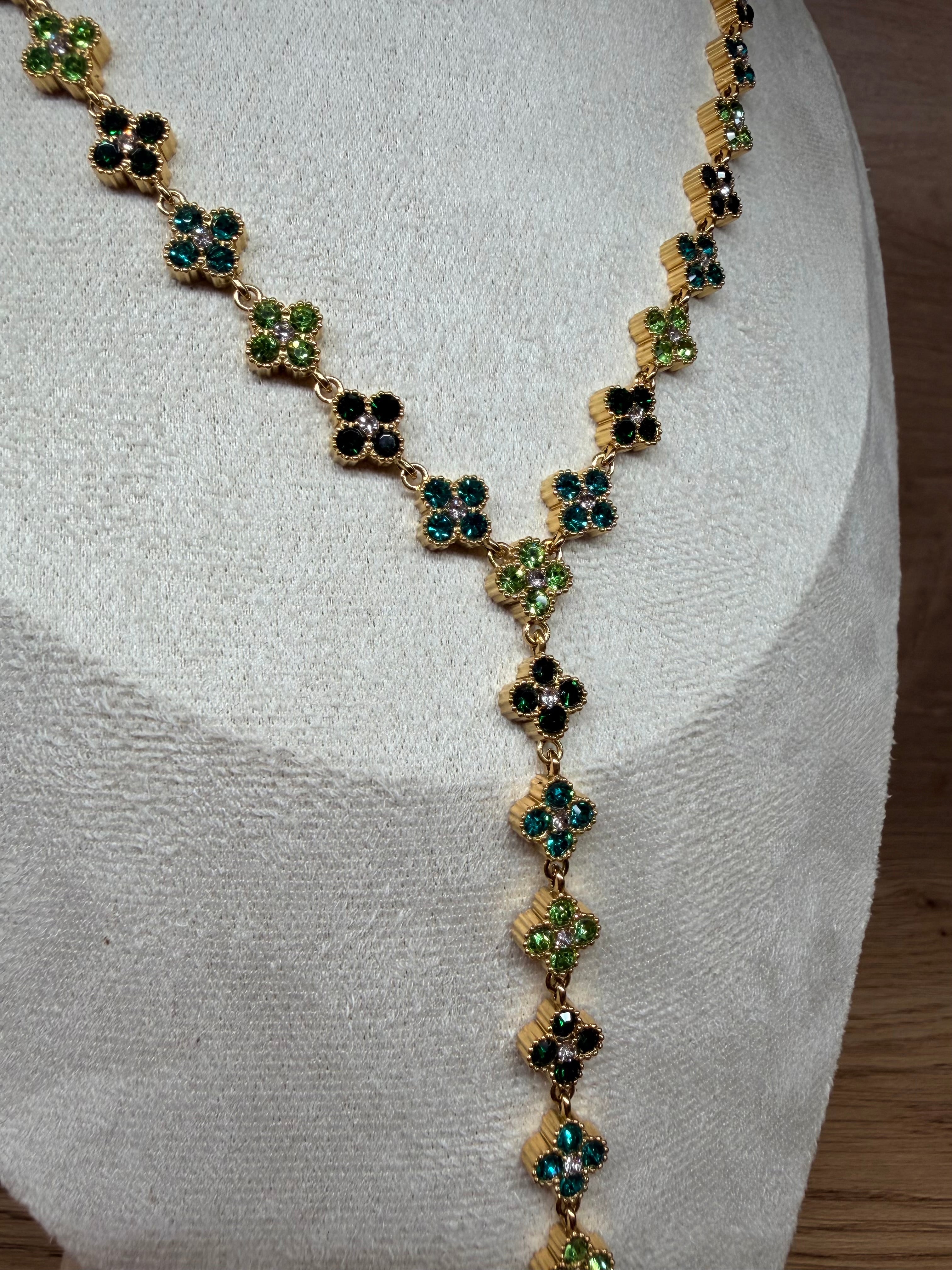 Collier Chaîne en Y Acier Inoxydable Doré - Motifs Fleurs Trèfles et Strass Multicolores