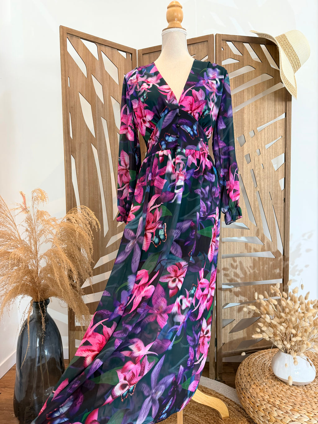 Robe Manches Longues – Fleurie Fond Noir