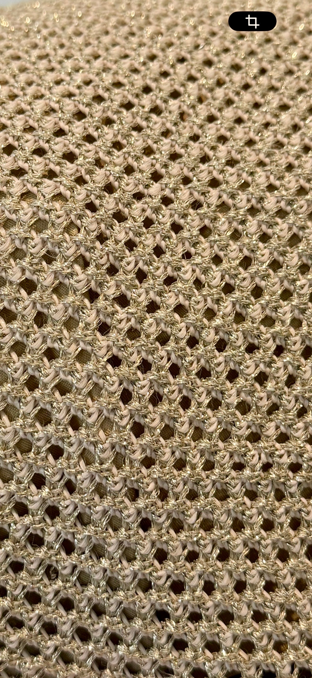 Sac en crochet scintillant avec fil doré