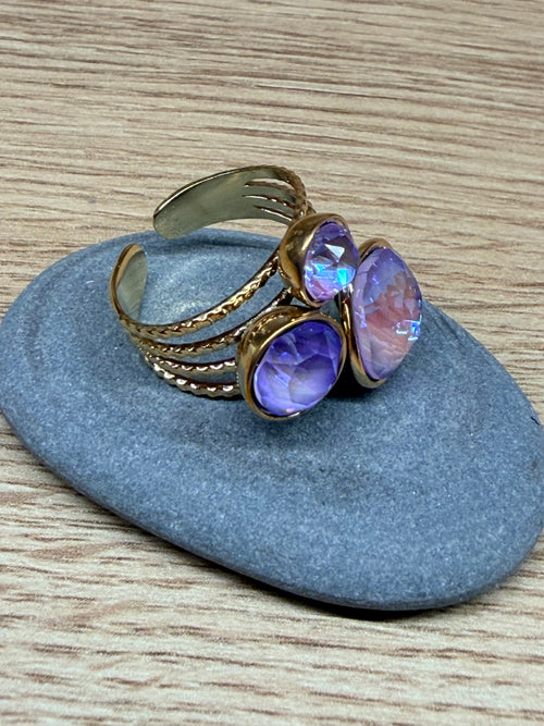 Bague Ajustable Dorée et Pierres Violets Multi-Formes