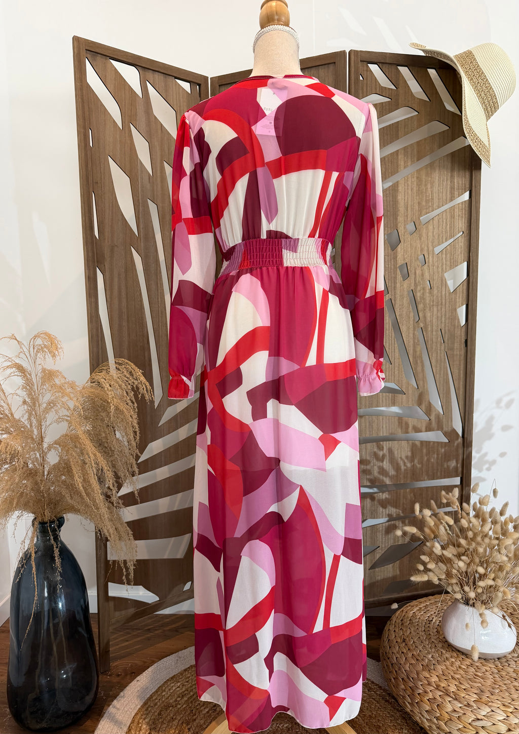 Robe Manches Longues – Motif Géométrique Rose & Rouge