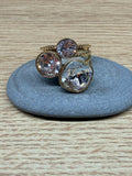 Bague Ajustable Dorée et Cristaux Scintillants Multi-Pierres