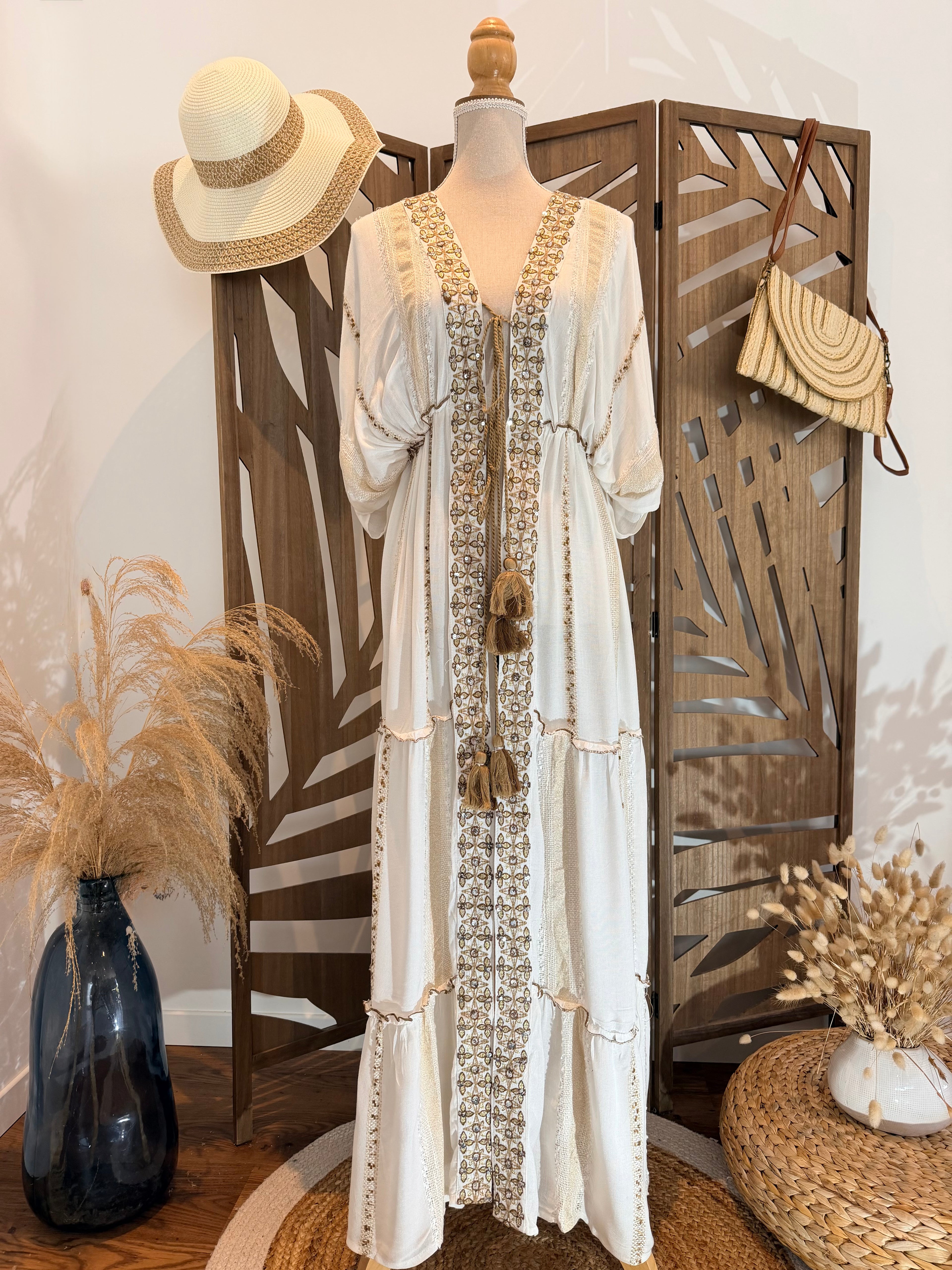 Kimono long bohème brodé – Élégance artisanale