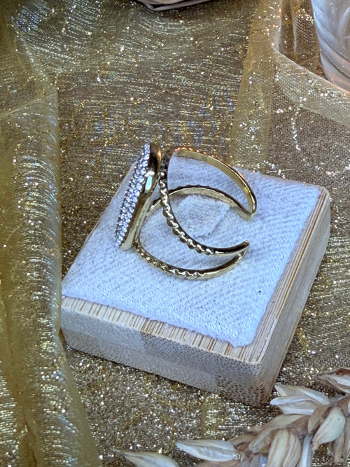 Bague Ajustable Dorée – Ovale Strass
