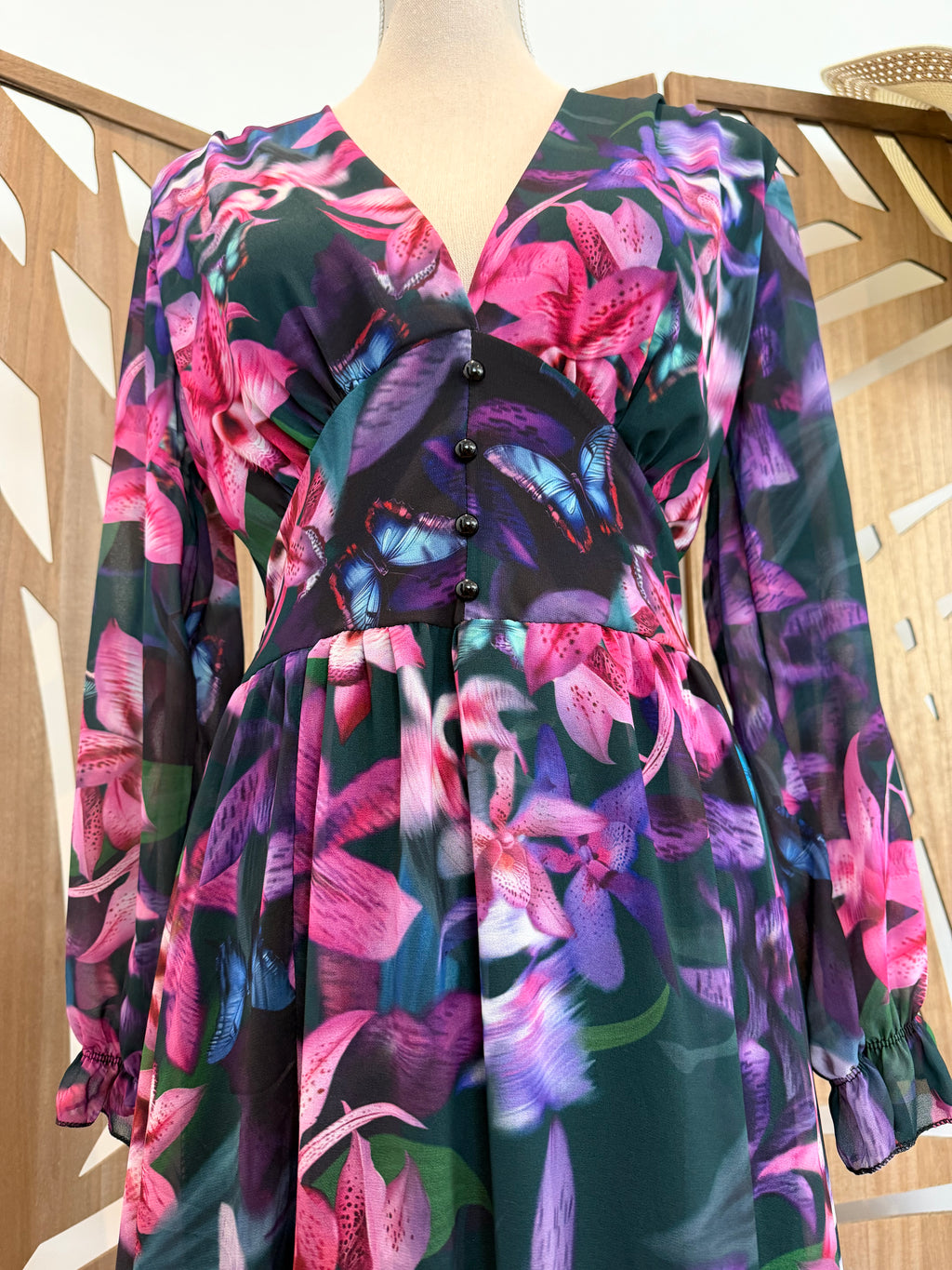 Robe Manches Longues – Fleurie Fond Noir