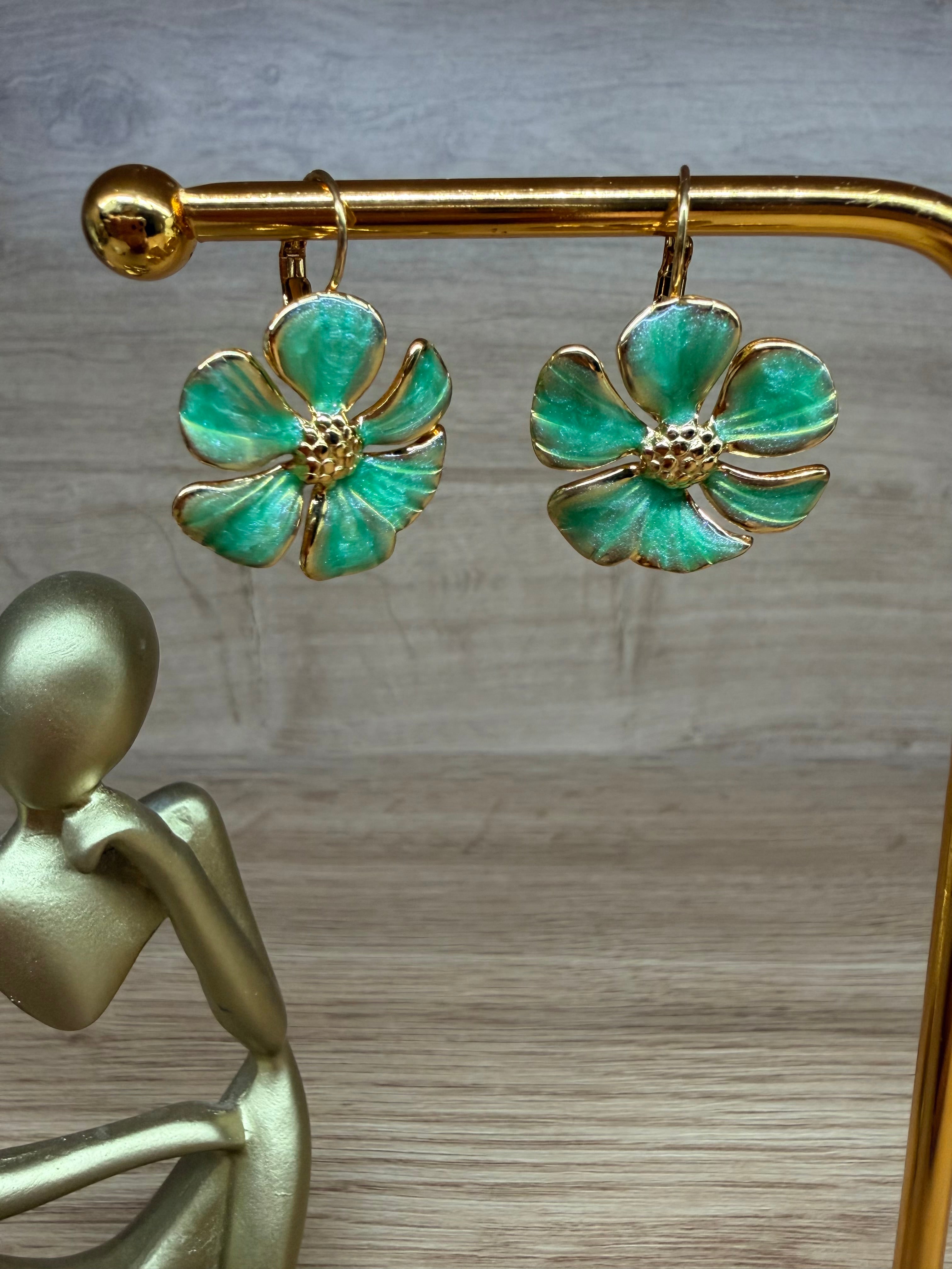 Boucles d'Oreilles Pendantes Acier Inoxydable Doré - Motifs Fleurs Vertes Nacrées
