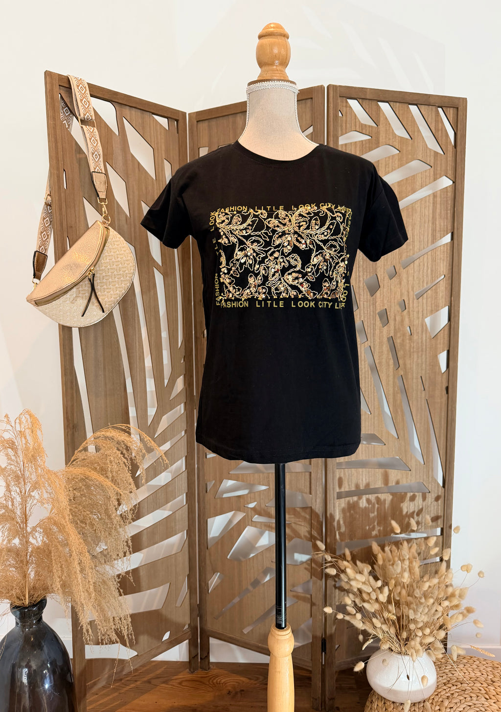 T-Shirt Noir à Motifs Brodés et Sequins Dorés