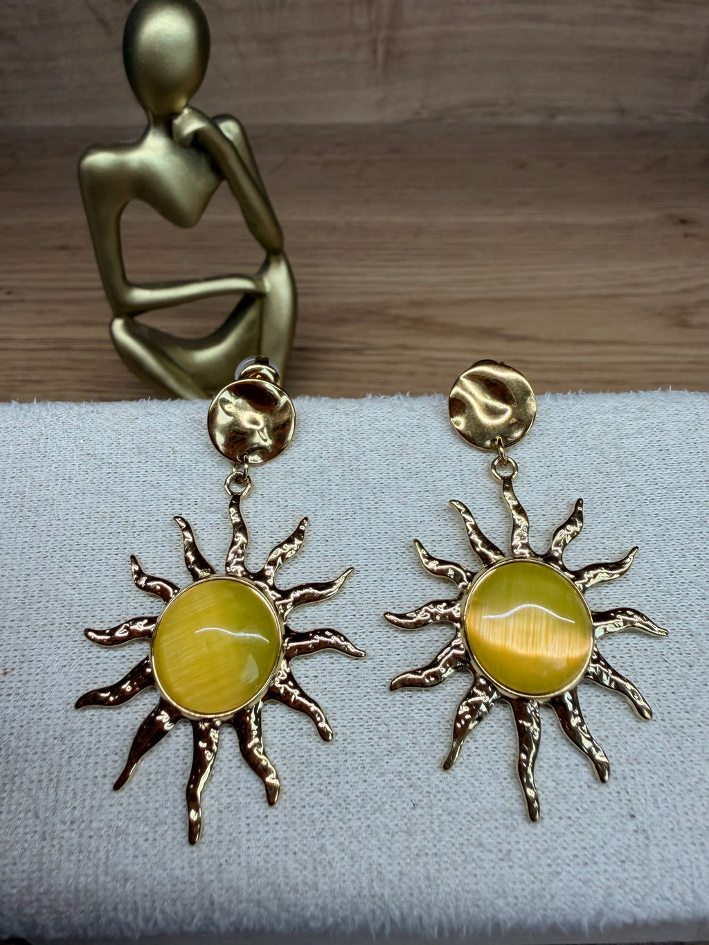 Boucles d'Oreilles Acier Inoxydable Doré et Soleil Pierre Jaune