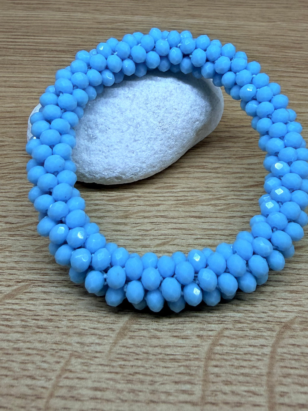 Bracelet Élastique Épais en Perles Bleu Clair