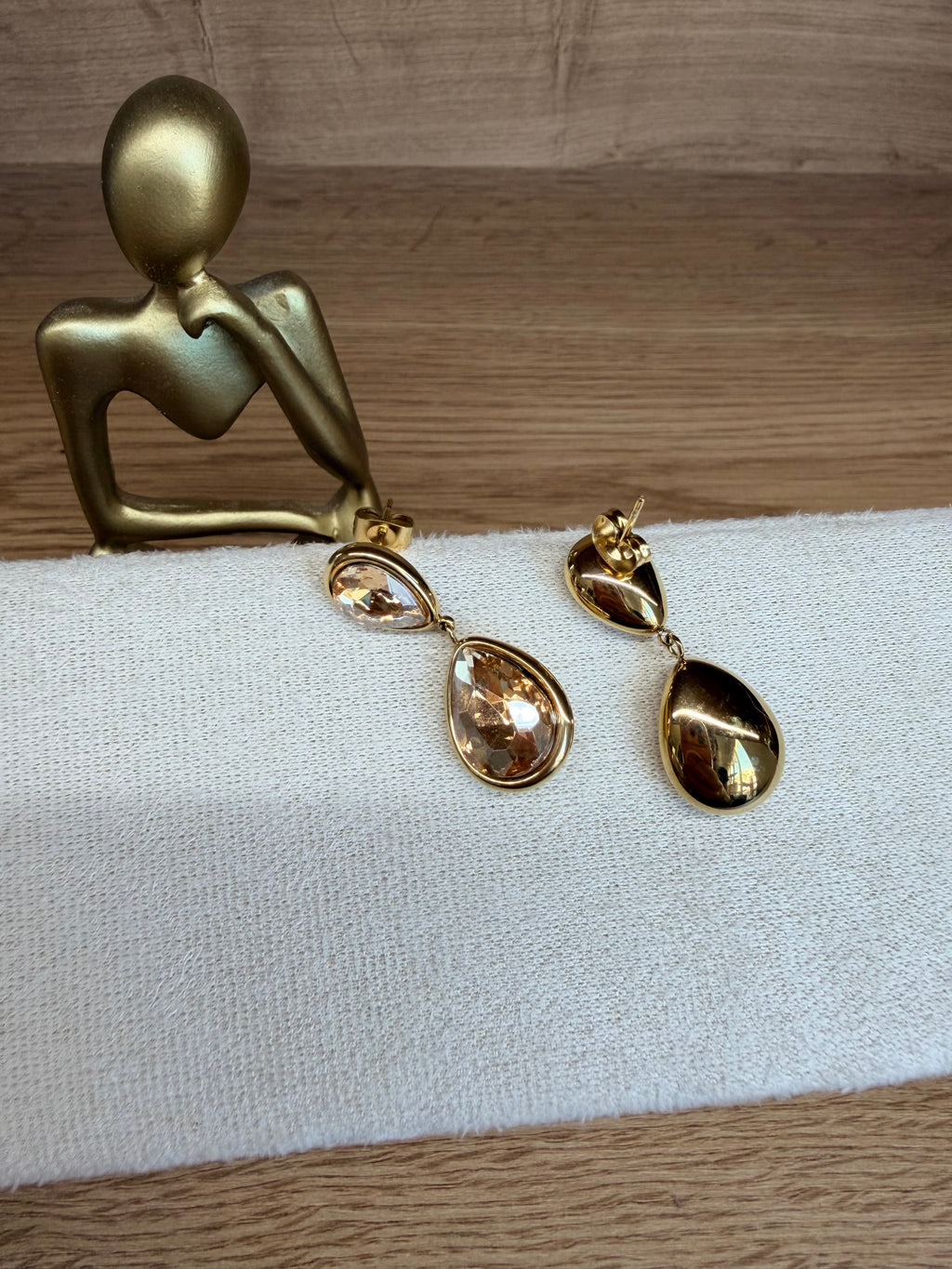 Boucles d'Oreilles Pendantes Dorées – Ambré