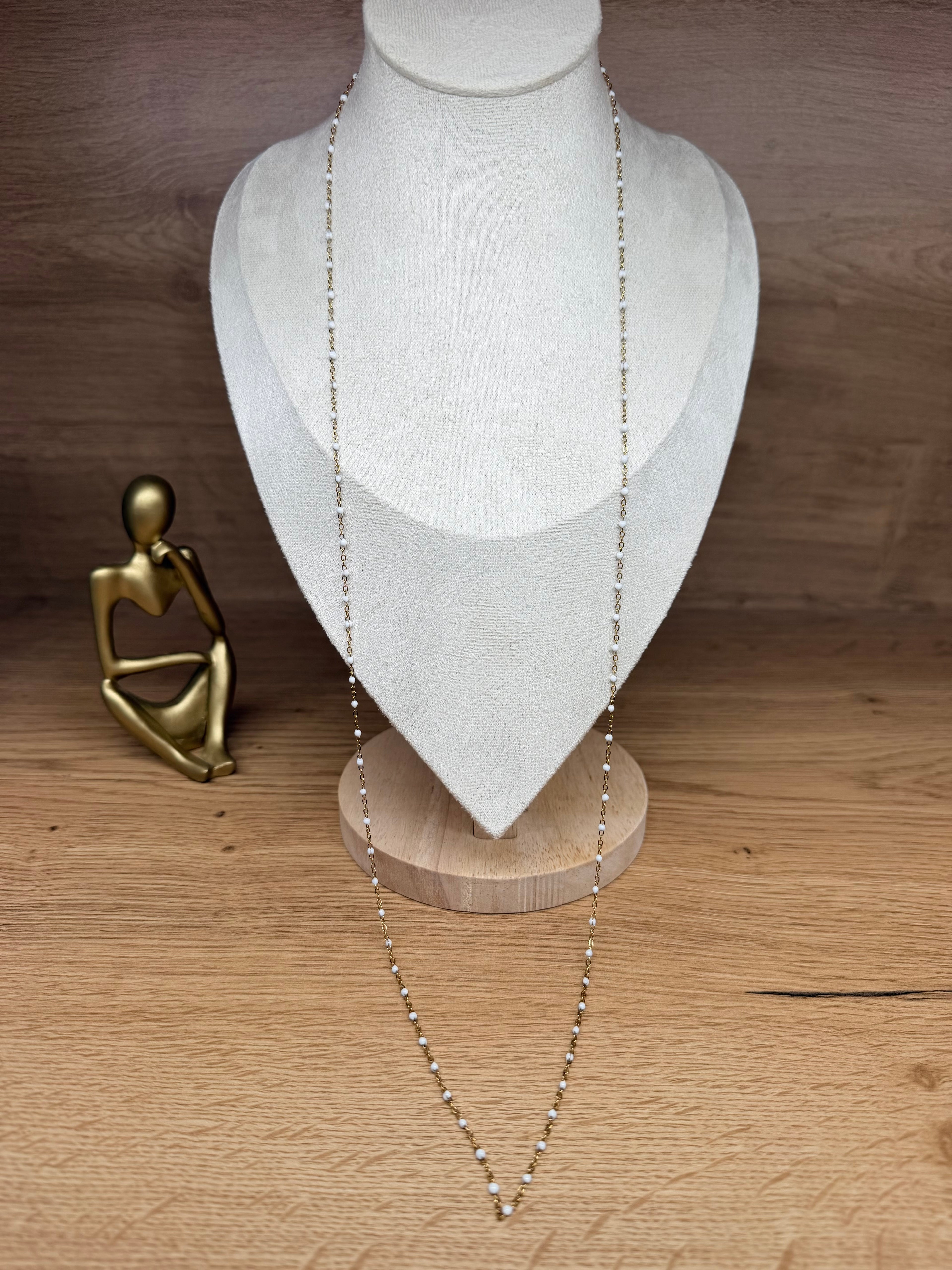 Sautoir / Collier Long Acier Inoxydable Doré et Perles Blanches