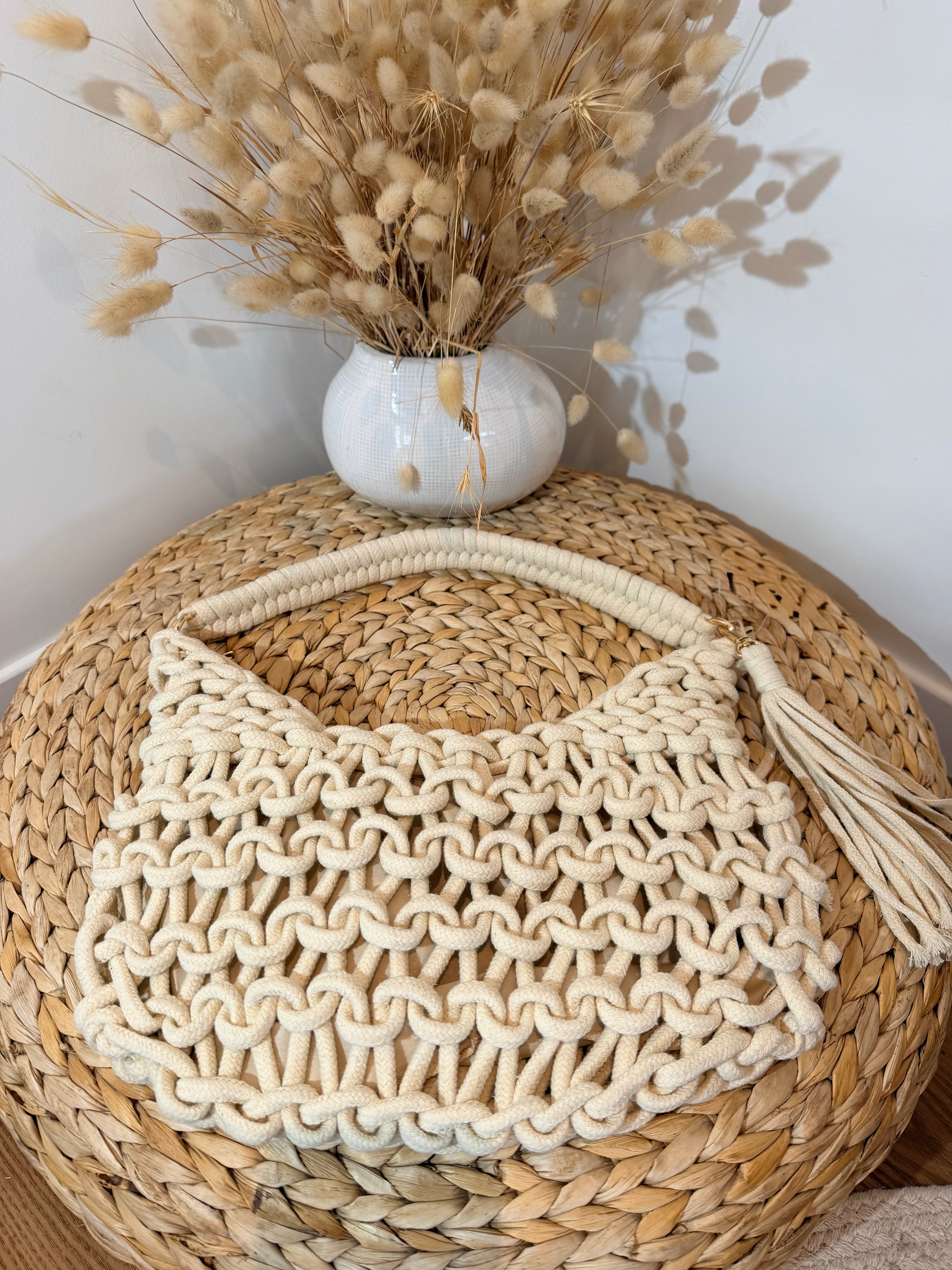 Sac à main en crochet avec pompon