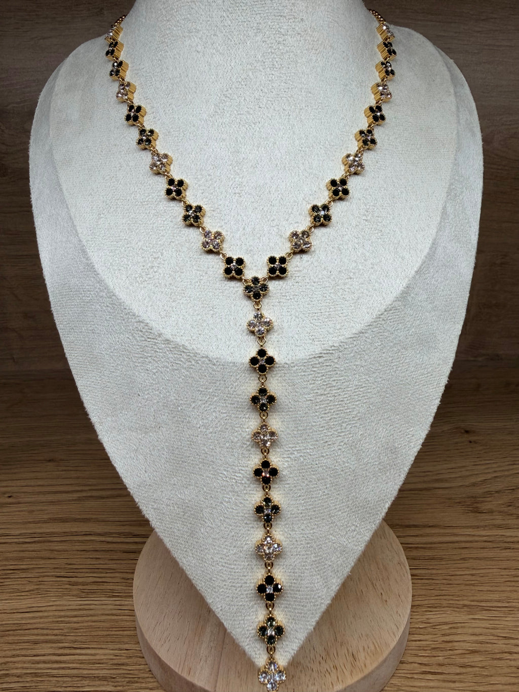 Collier Chaîne en Y Acier Inoxydable Doré - Motifs Fleurs Trèfles et Strass Noirs/Blancs