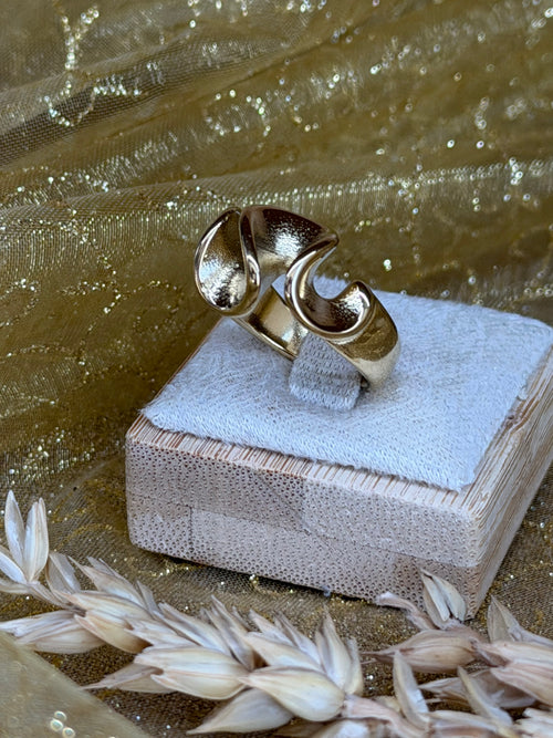 Bague Ajustable Dorée – Torsadée